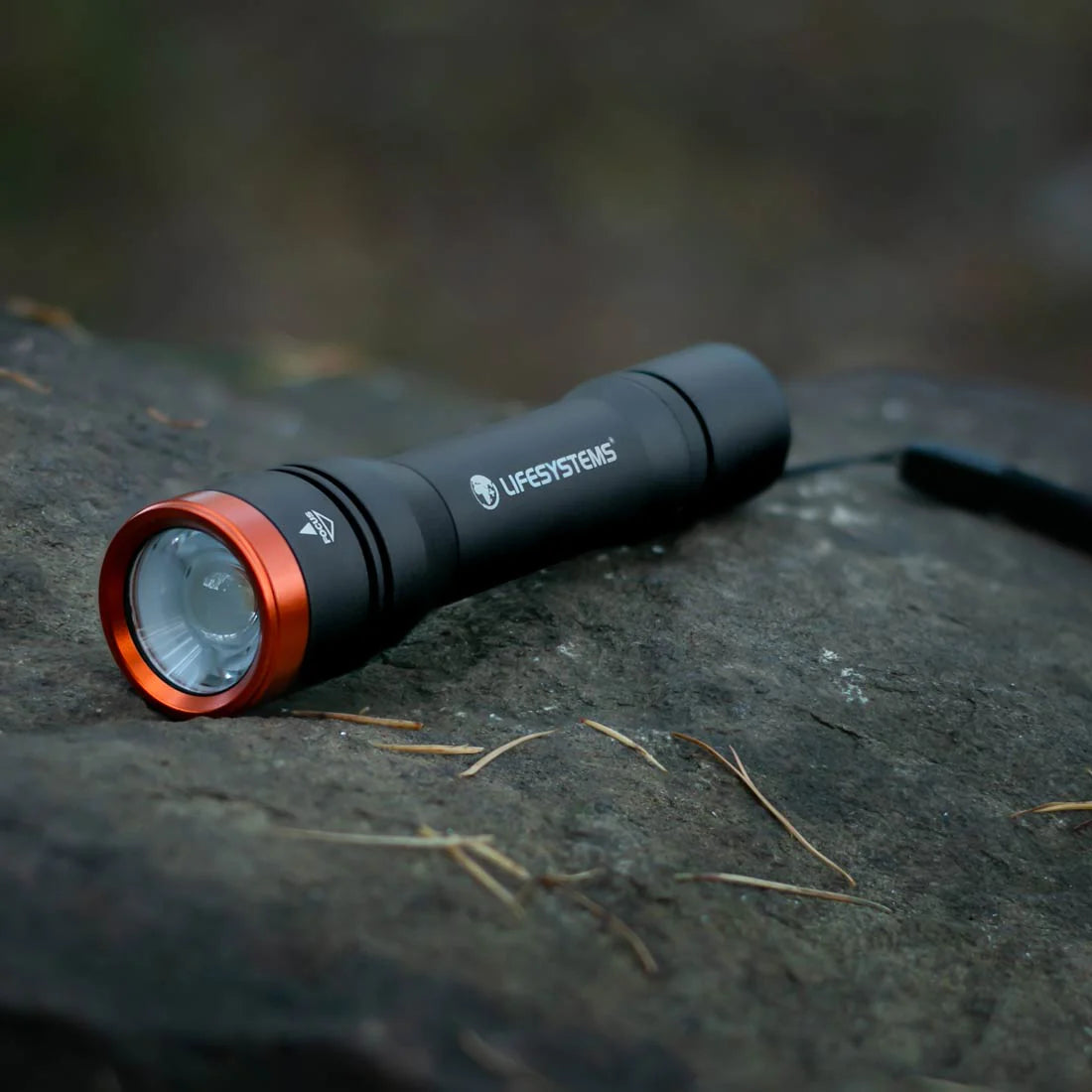 Lifesystems - Intensity 545 Rechargeable LED Torch